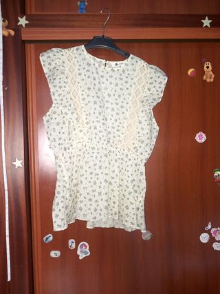 Blusa De Nube - Flores Azul y Blanco