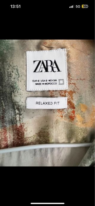 Camisa Zara satinada multicolor