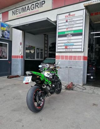 Kawasaki Z750 R - Bien Cuidada - Siempre Garaje A