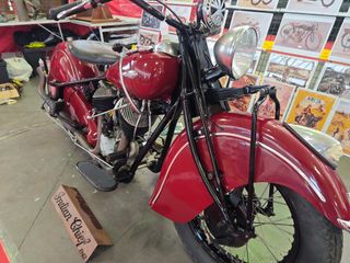 Indian Chief 1942 - Motocicleta Clásica