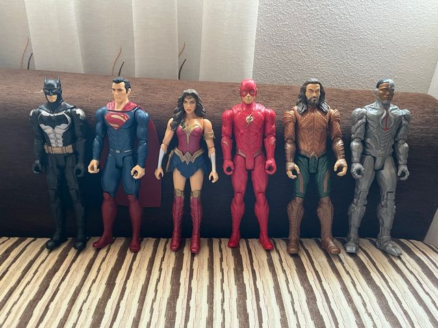 figuras articuladas superheroes dc