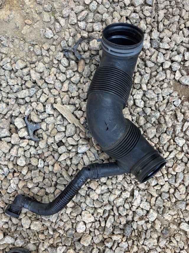 Tubo admision Golf 6