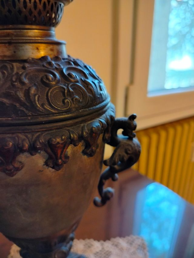 Lampada petrolio vintage metallo