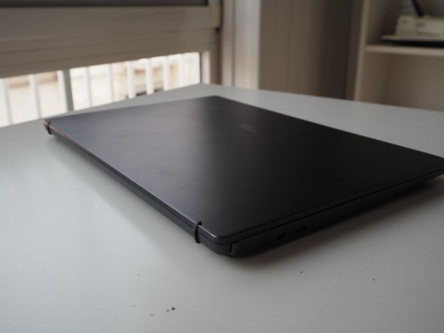 MSI Prestige 14 A12SC - Portátil Gris Oscuro