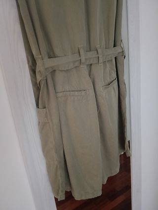 Mono corto verde oliva talla XS