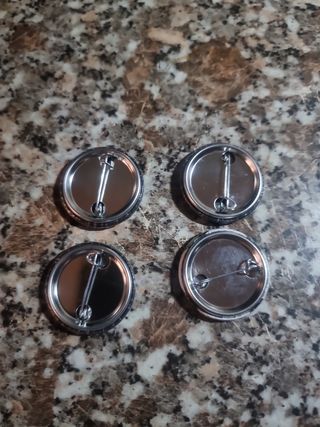 4 Chapas Heavy Metal