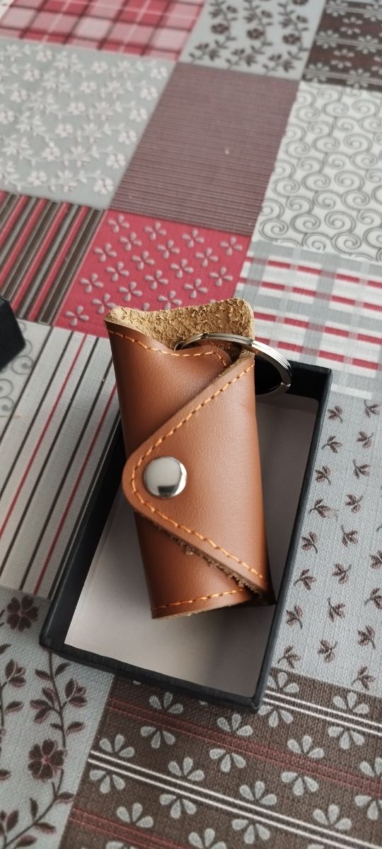 Llavero Piel Marrón ELANDYR