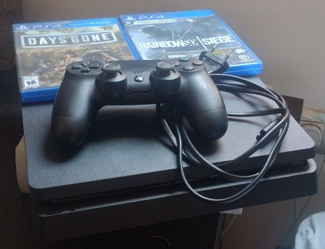 PlayStation 4 Slim 873GB