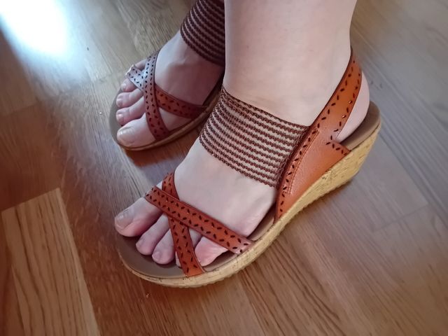 Sandalias Skechers Cali