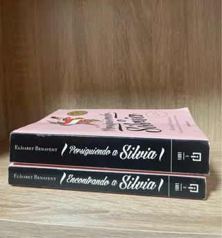 Lote Elísabet Benavent de bolsillo