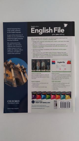 LIBRO ENGLISH FILE B1