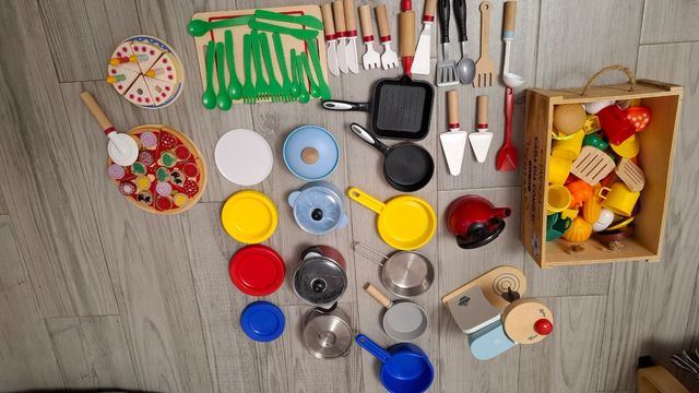 Cocina juguete Ikea y accesorios