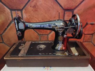 Máquina coser Singer antigua