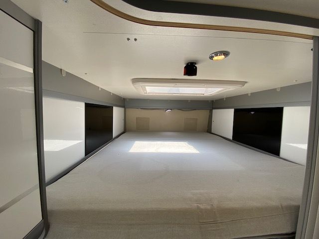 FIAT ADRIA SINLIVING ELIOS 63HX 2015