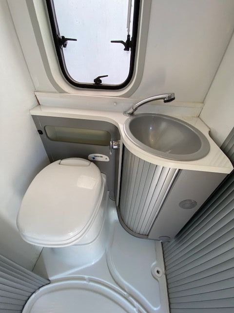 FIAT ADRIA SINLIVING ELIOS 63HX 2015