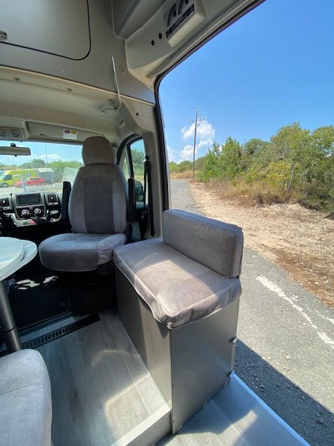 FIAT ADRIA SINLIVING ELIOS 63HX 2015