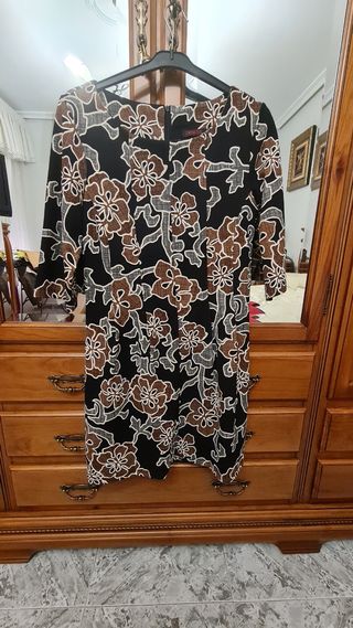 Vestido flores - marrón y negro