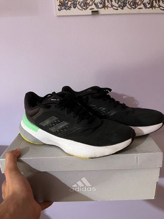 Zapatillas Adidas - Deportivas Negras