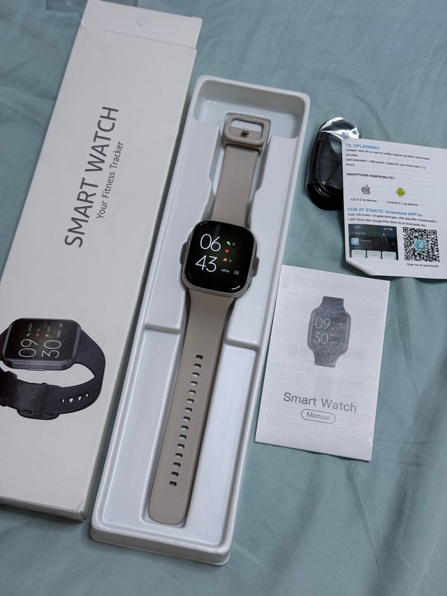 Smartwatch Beige - Fitness Tracker