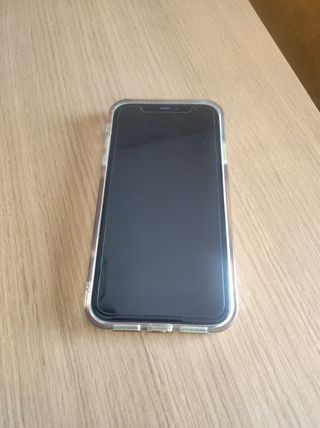 iPhone 11 128GB Verde - Como Nuevo - Con fundas
