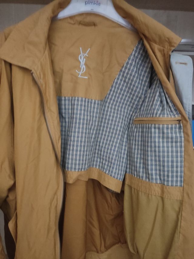 Chaqueta Yves Saint Laurent amarilla