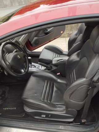 Alquiler Peugeot 407 coupé 2007