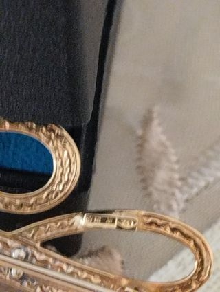 Spilla lettera oro 18 carati vintage