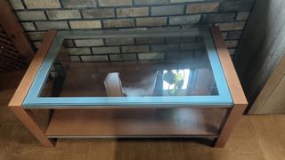 Mesa centro cristal madera