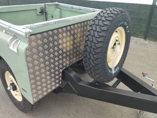 Remolque Land Rover Santana