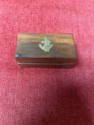 Catalejo antiguo con caja