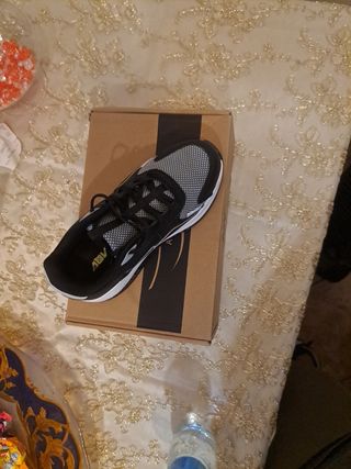 Scarpe sportive donna n.36