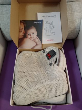 Babybjörn Harmony Portabebés Mall 3D color Crema