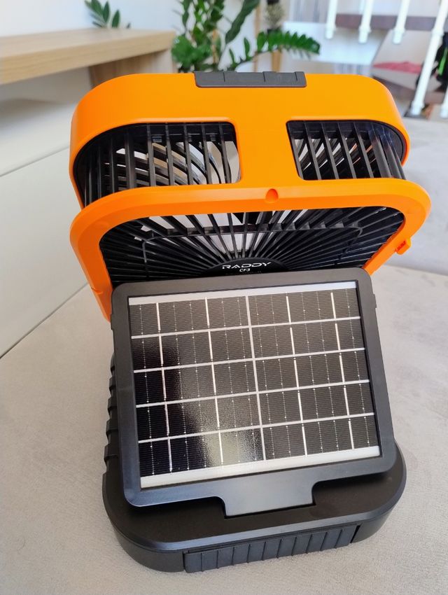 Ventilatore portatile con luce LED + powerbank