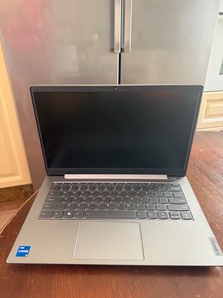 SIN USAR Portátil Lenovo Thinkbook 14 G4 8GB/256GB