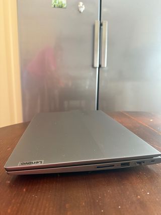 SIN USAR Portátil Lenovo Thinkbook 14 G4 8GB/256GB