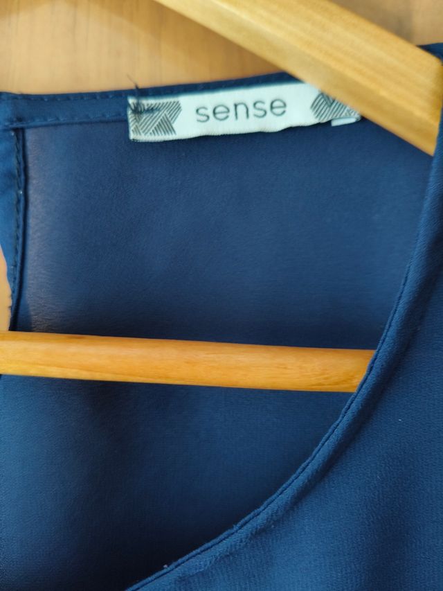 Blusa azul marino Sense