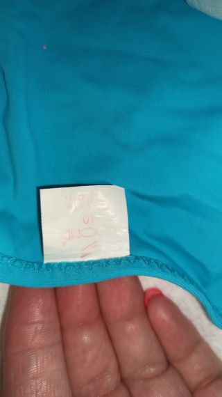 Bikini azul con lentejuelas