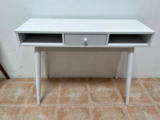 Escritorio práctico y elegante