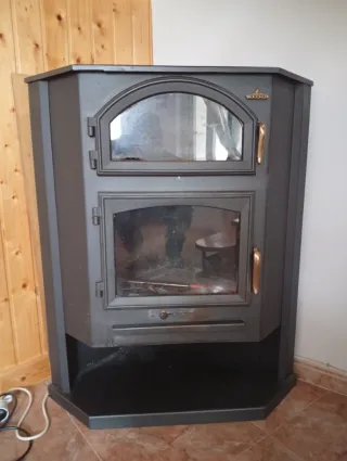 Chimenea leña Brompi - Gris, negro.