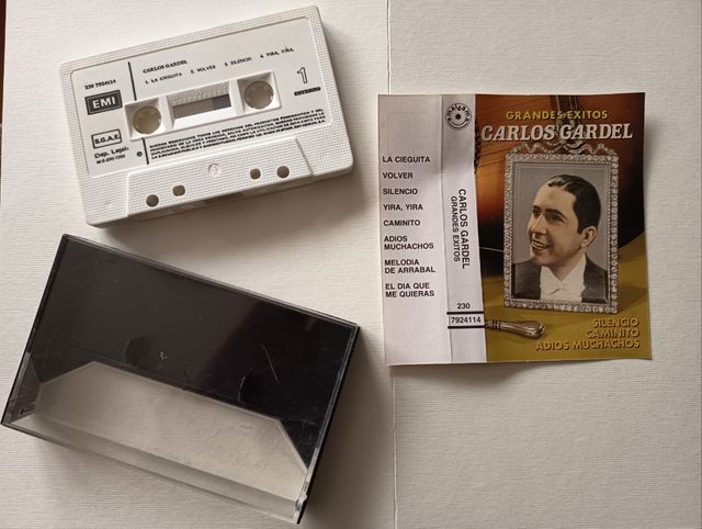 Cassette Carlos Gardel Grandes Éxitos