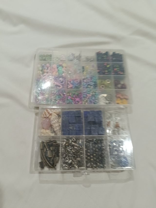 Lote bisutería: creación pulseras y anillos