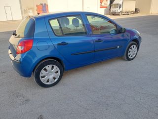 Renault Clio 2009