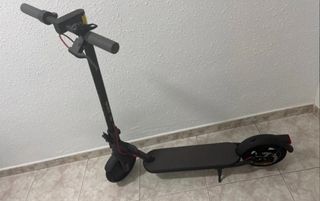 Xiaomi Mi Electric Scooter 4