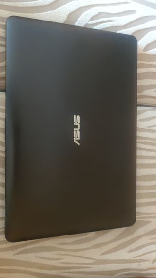 Portátil Asus AMD E2 Quad Core