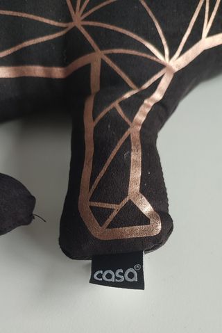 Peluche/cojín con forma de ciervo- CASA