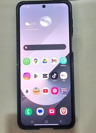 Samsung Galaxy Z Flip 6 256GB - Plata