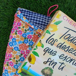 Funda libros flores multicolor 