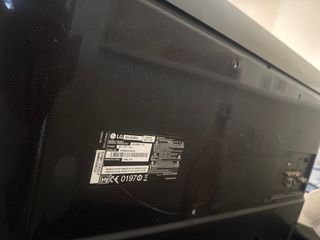 TV LG 32" - Negro/Gris
