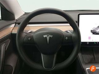 Tesla Model 3 RWD