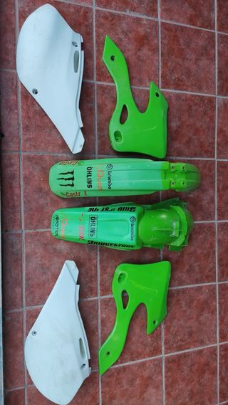 Plasticos Kawasaki kx 125 y 250